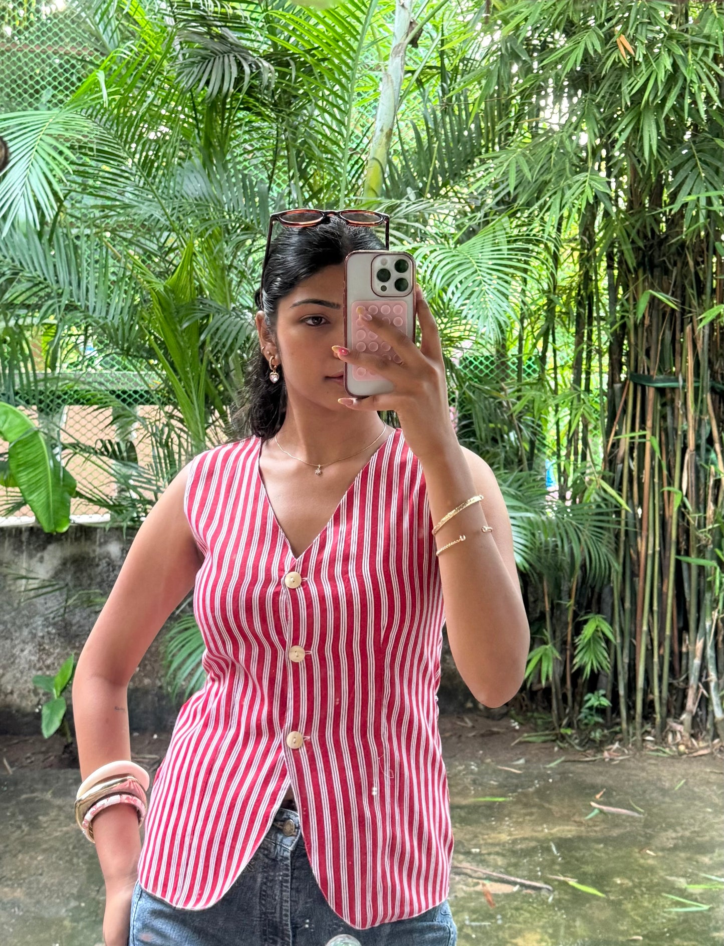 AURA VEST TOP