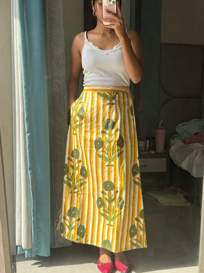 MUSK YELLOW SKIRT