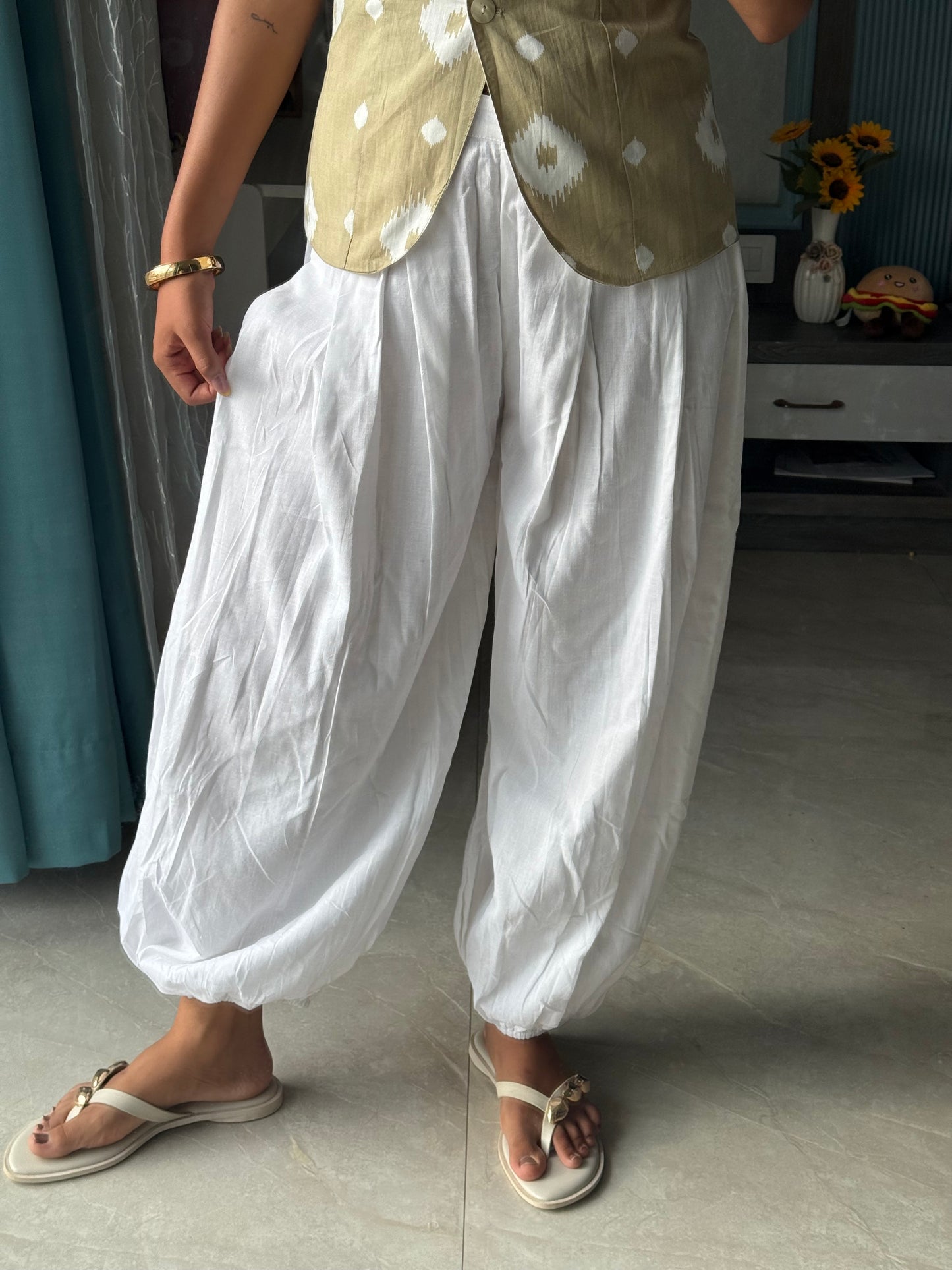 BALOON PANTS WHITE