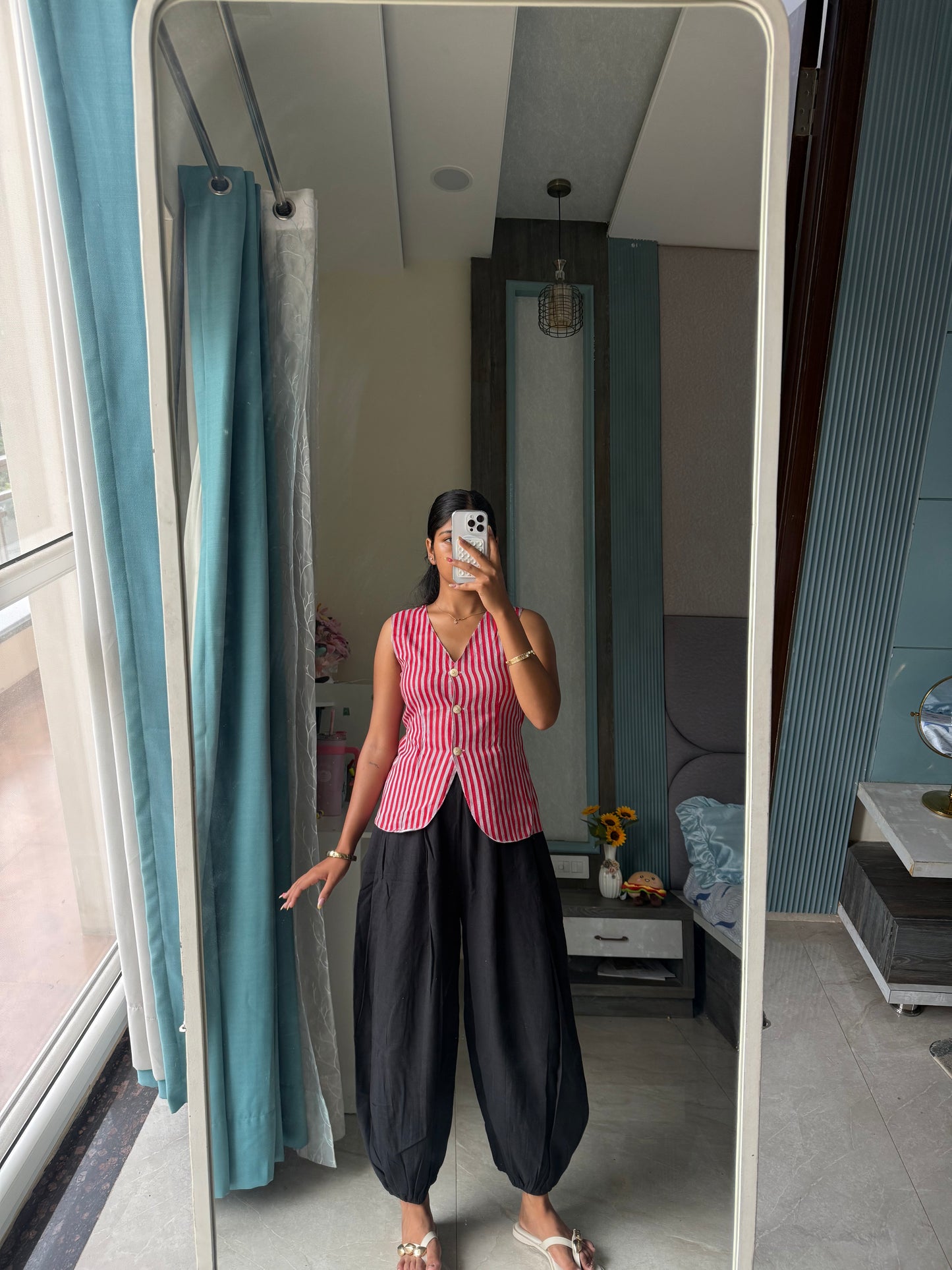 AURA VEST WITH BALOON PANTS Set
