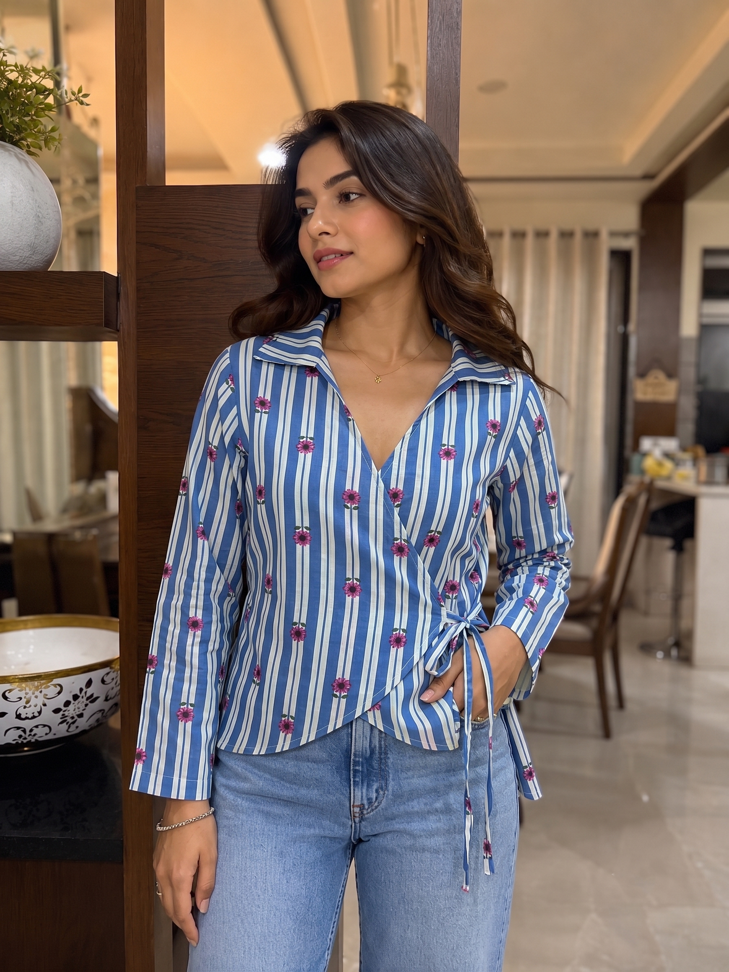DAISY STRIPE WRAP SHIRT
