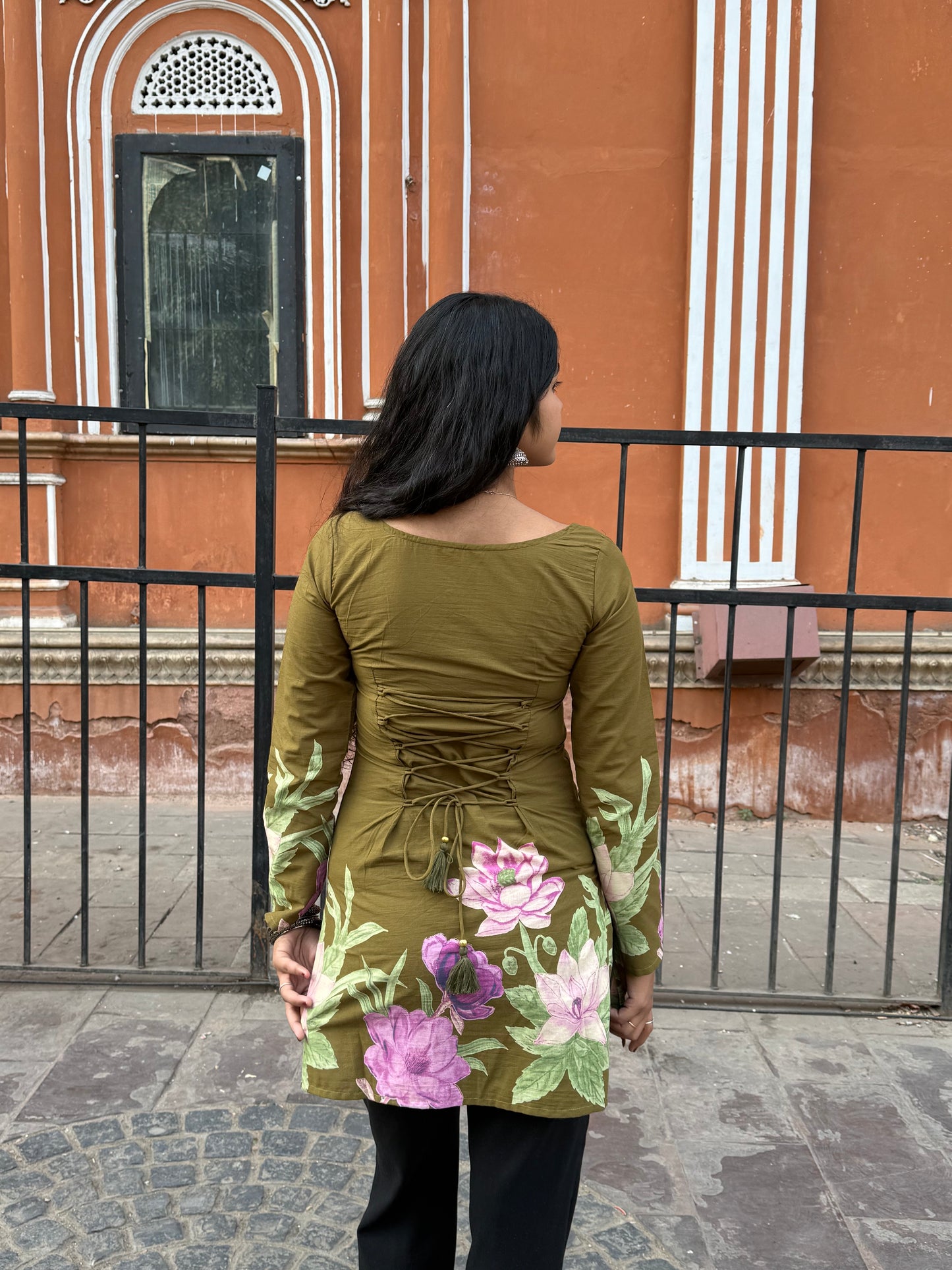 RANGREZ SWEETHEART NECK KURTI