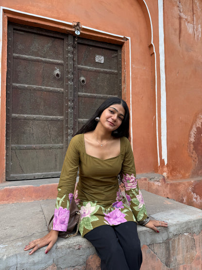 RANGREZ SWEETHEART NECK KURTI
