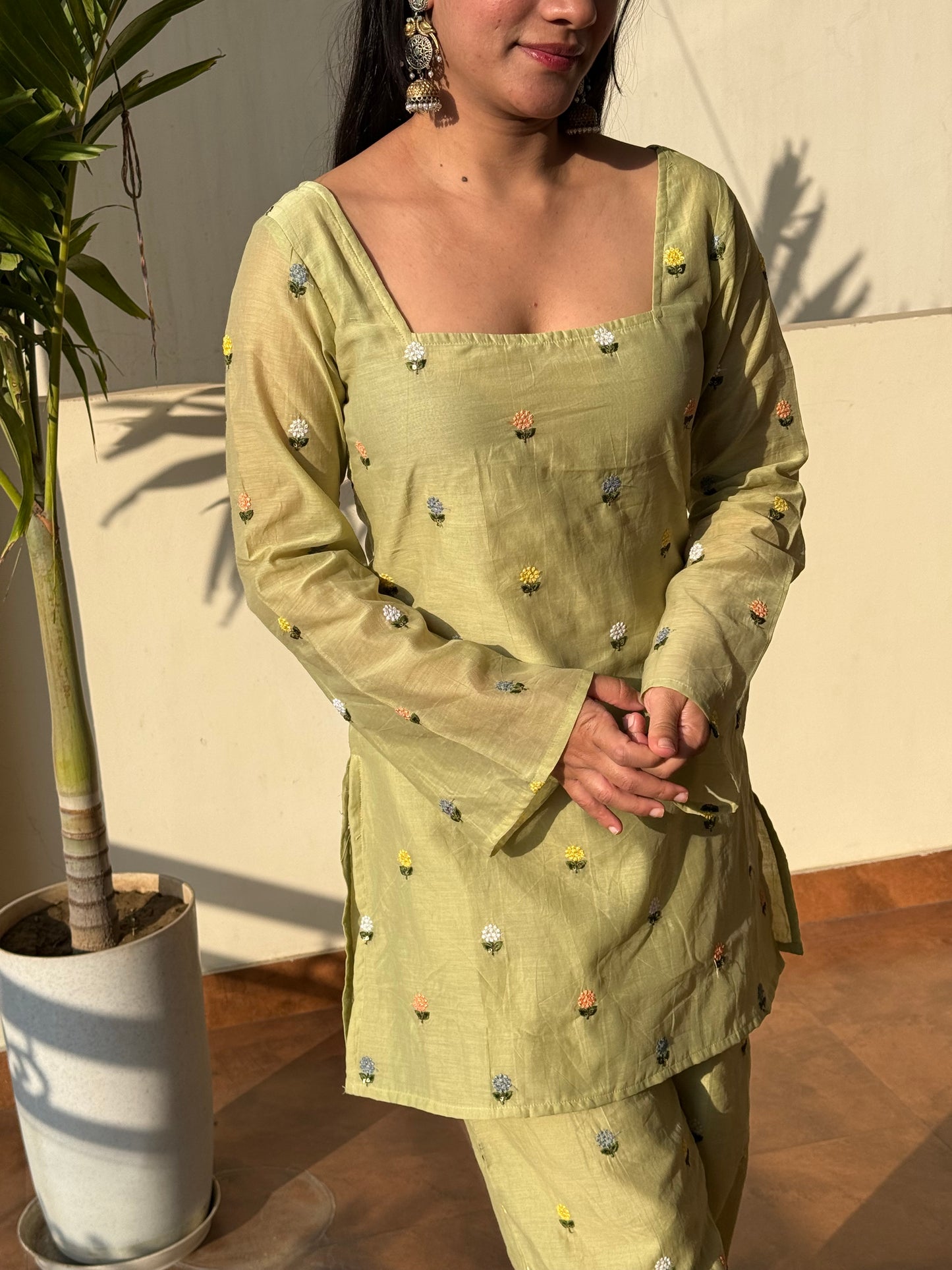 HINA MUL-CHANDERI KURTI SET