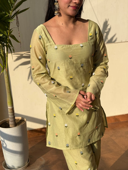 HINA MUL-CHANDERI KURTI SET