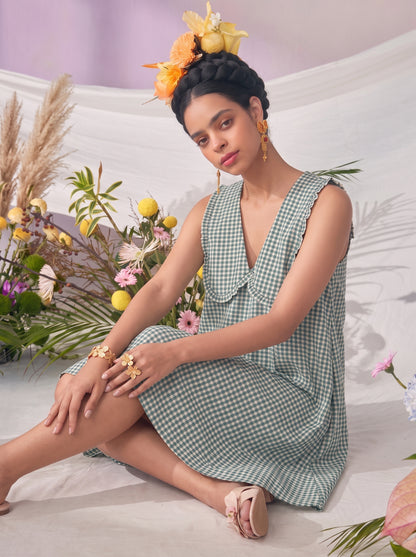GINGHAM COLLAR DRESS