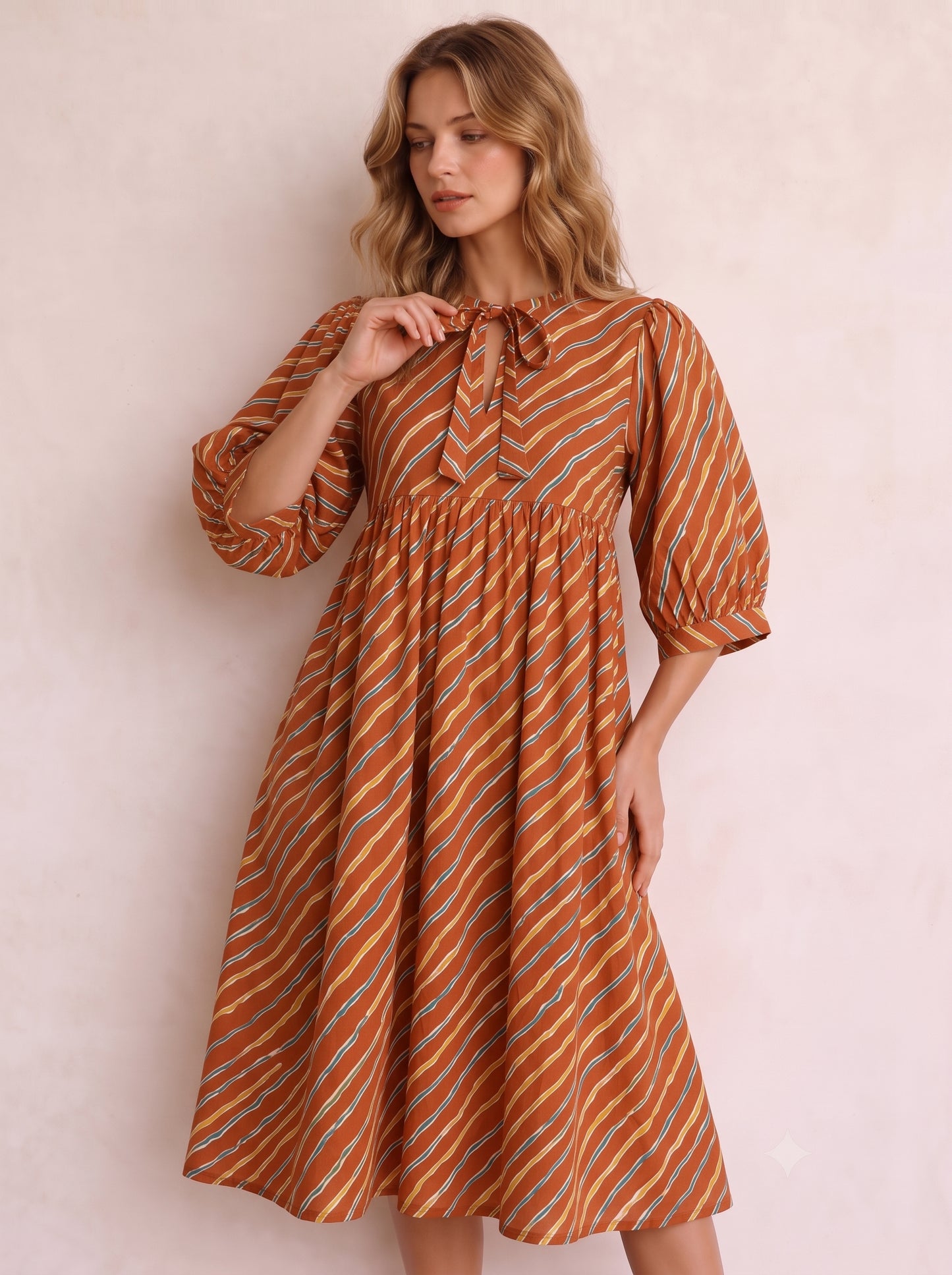 SUNSET LEHER MIDI DRESS