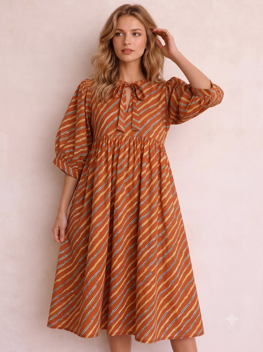 SUNSET LEHER MIDI DRESS